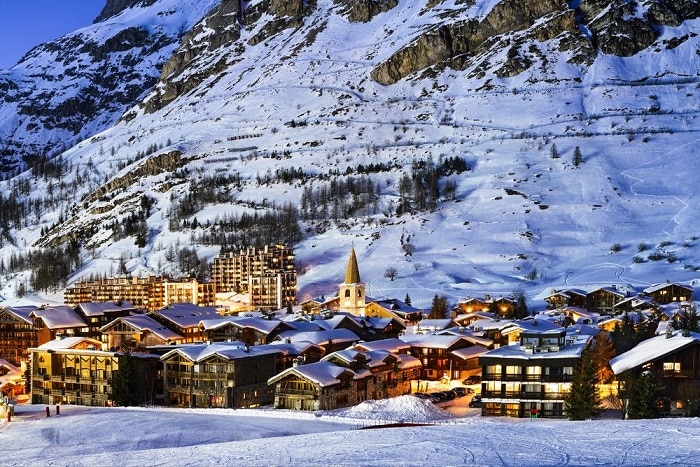 Why British Skiers Love Val dIsere Resort in France