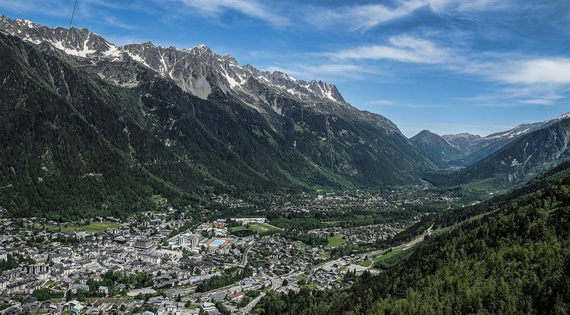 kota pegunungan Alpen Prancis