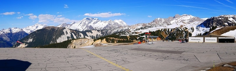 Terbang dengan Jet Pribadi ke Resor Ski di Eropa
