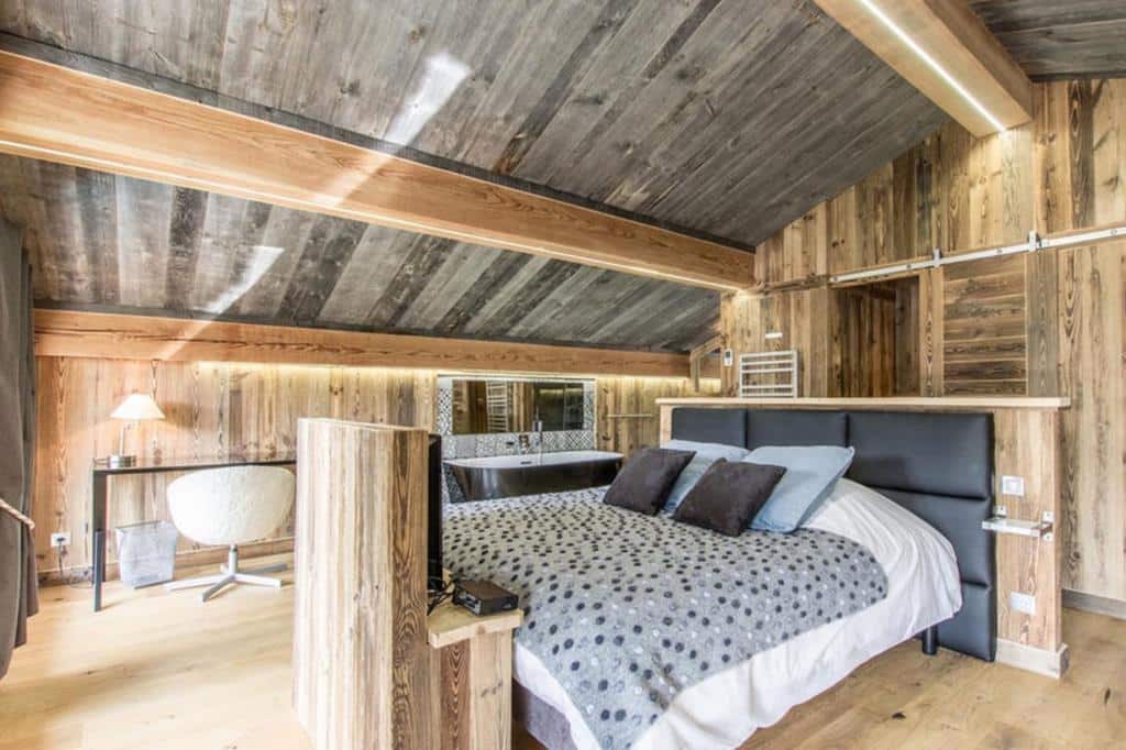 Exclusive Mountain View Chalet In Les Gets