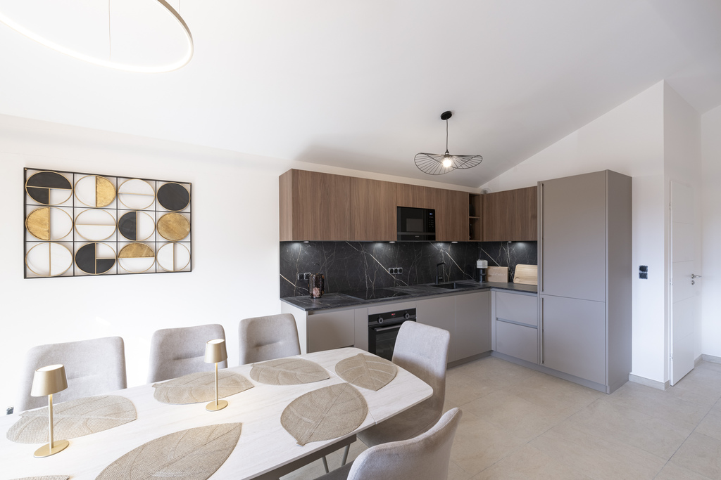 Alpine Residences For Sale In Les Perrières