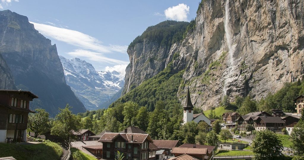 Lauterbrunnen: Looking for Swiss Alpine property