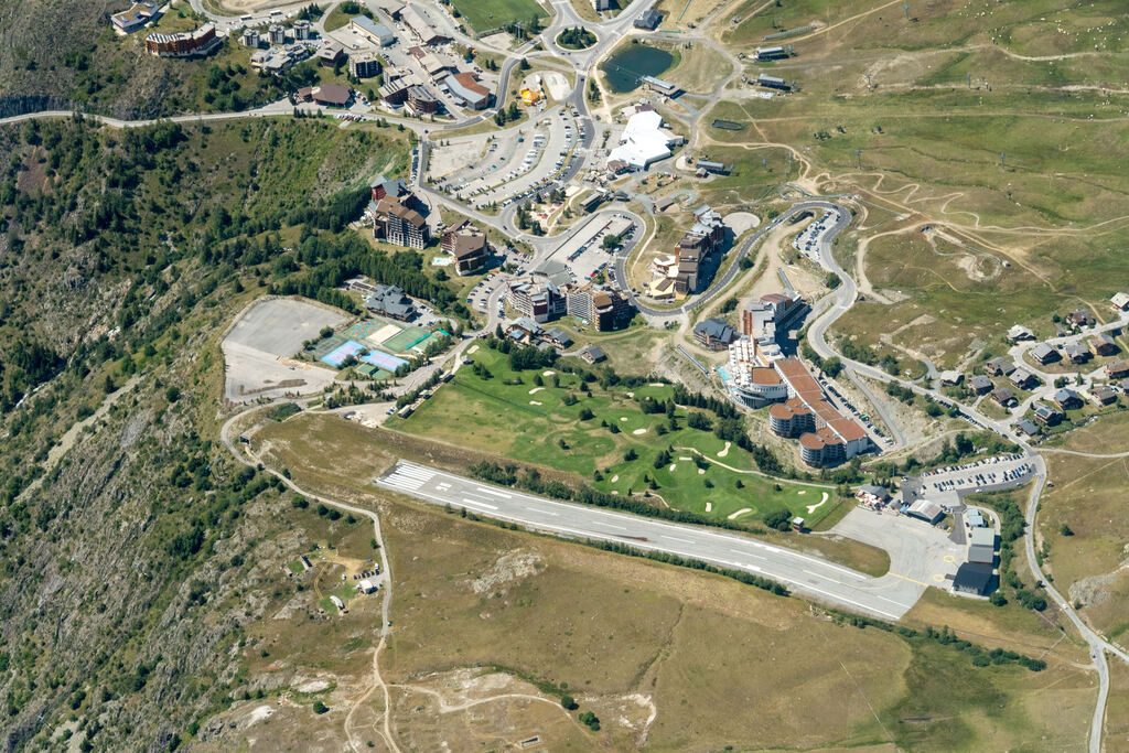Golf de l’Alpe d’Huez – Alpe d’Huez Golf de l’Alpe d’Huez – Alpe d’Huez