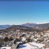 Three bedroom Apartments For Sale In Les Carroz