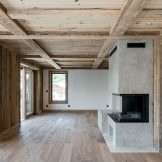 Key Ready Chalet For Sale In Villarabout